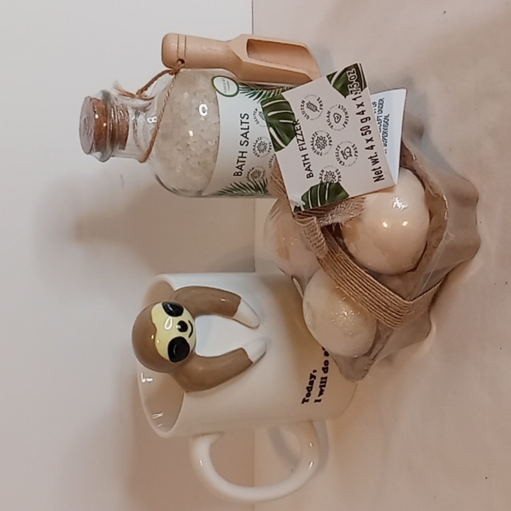 3 Pack Decodyne "Today, I Will Do Absolutely Nothing Sloth Mug/Bath Salt/Fizzer